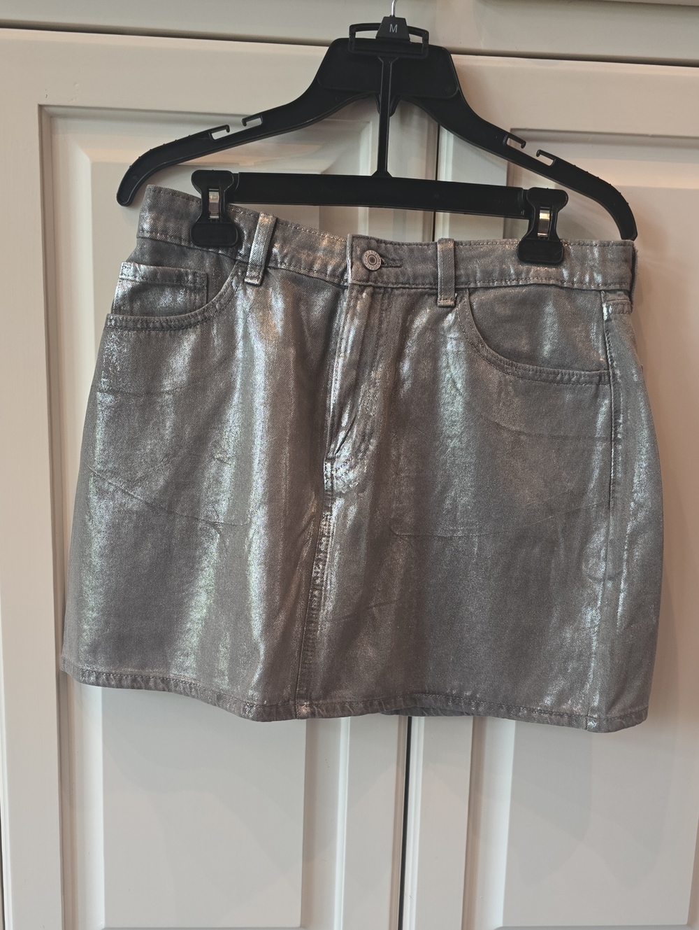 Arizona Jean Company Metallic Silver Mini Skirt